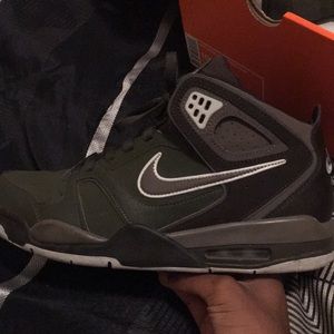 COPY - NIKE Air Flight Falcon Olive green